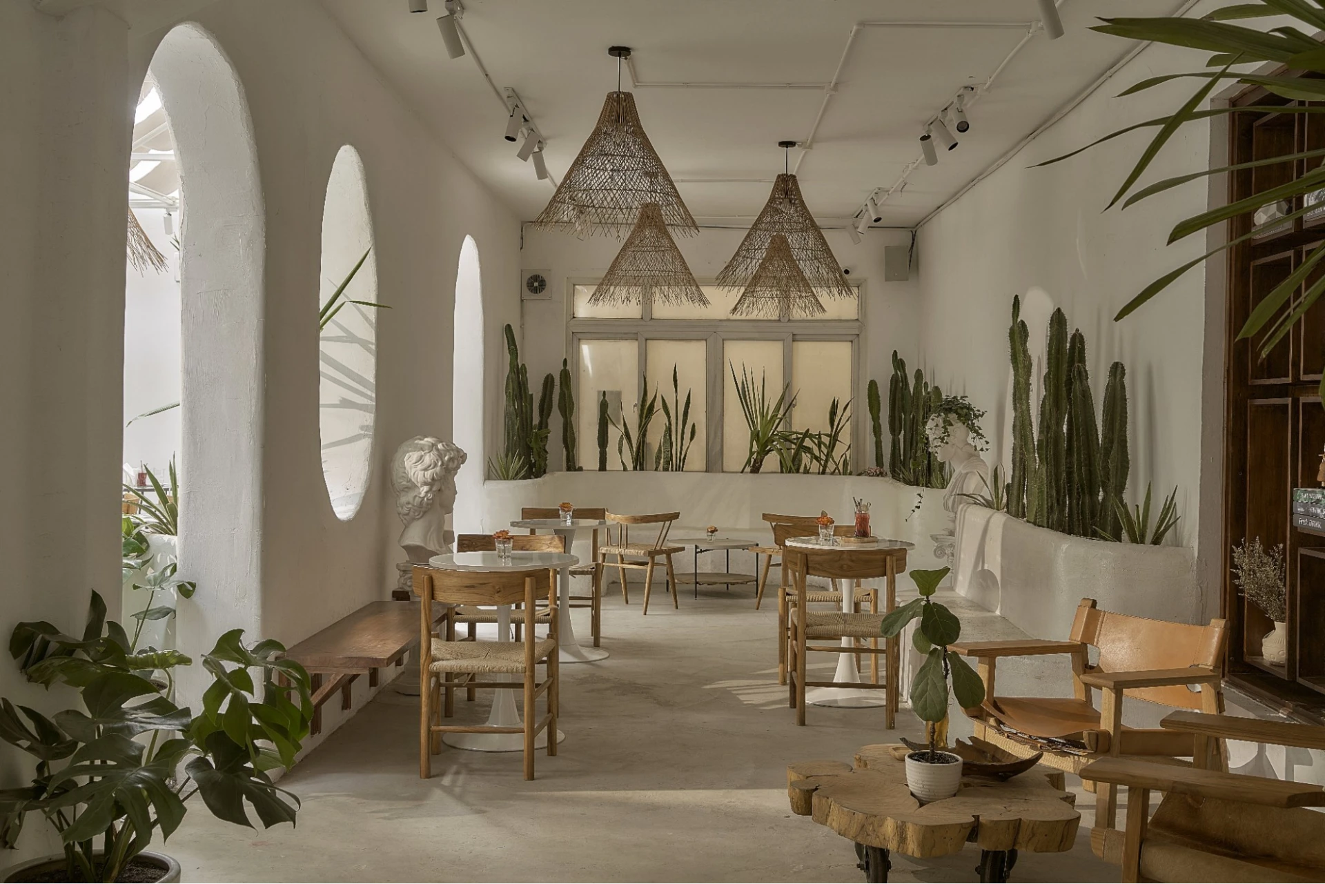 The Hideout Garden Cafe