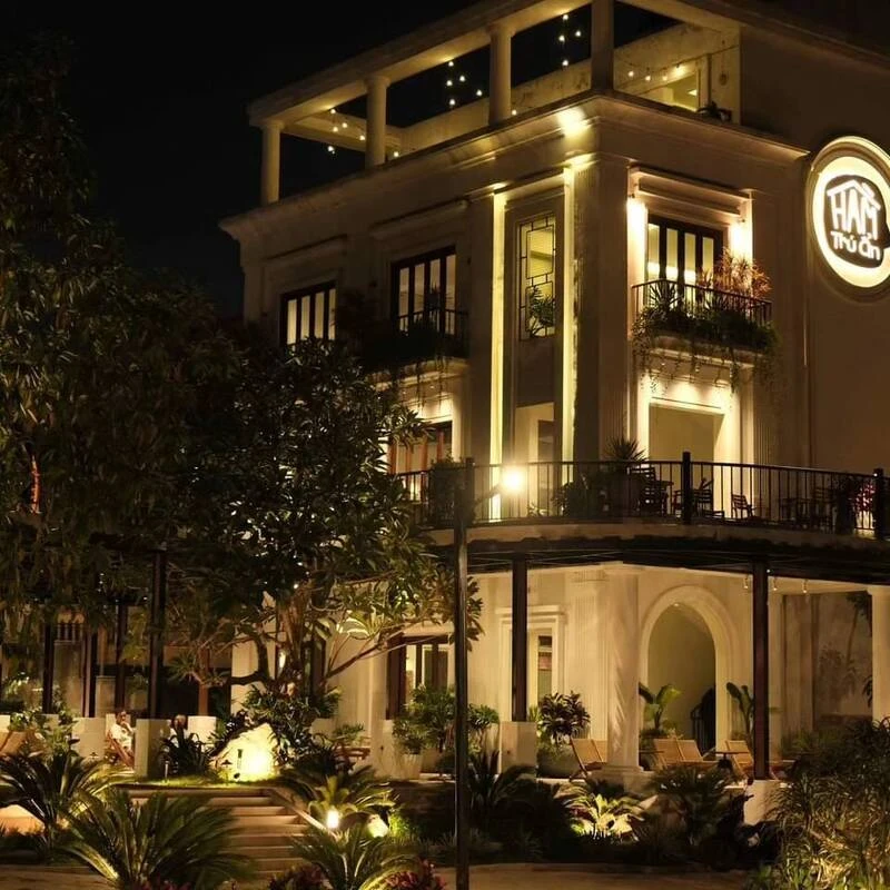 Cafe Hầm Trú Ẩn