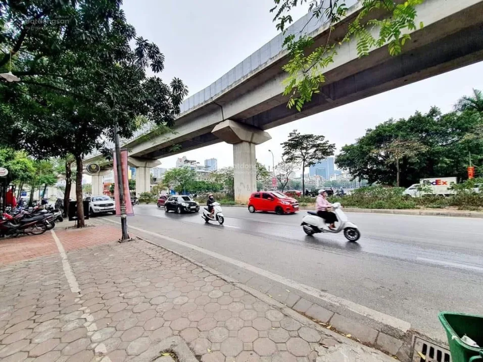 Giới thiệu về Phố Hoàng Cầu